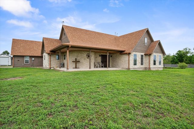 130 SE County Road 3085, Corsicana, TX 75109