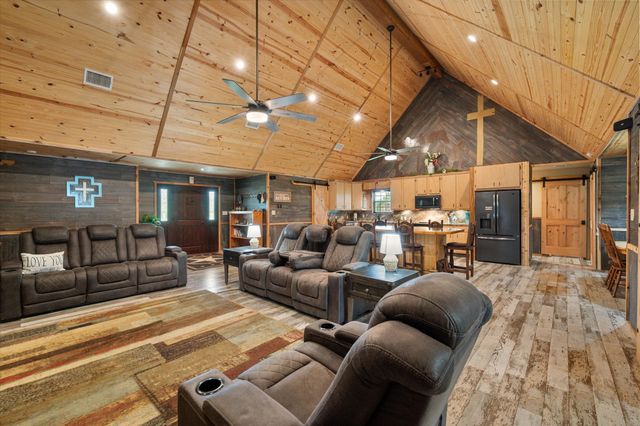 130 SE County Road 3085, Corsicana, TX 75109