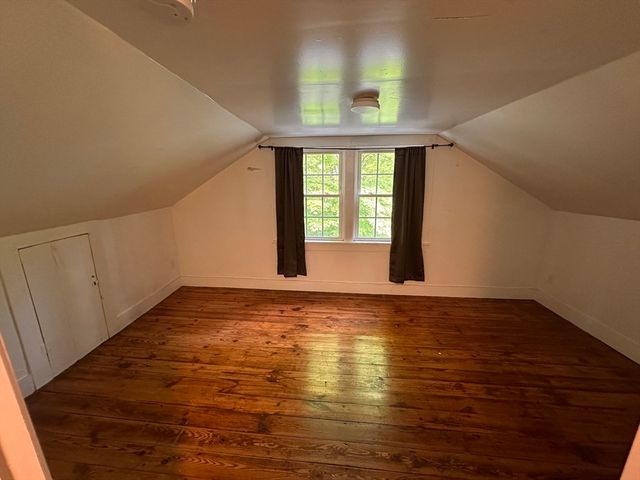 20 Bridge, Amherst, MA 01002