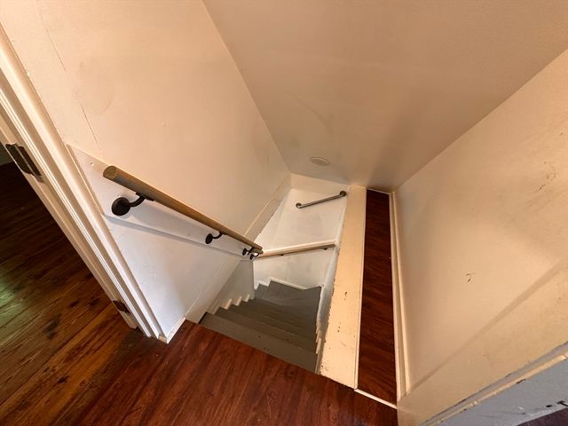 20 Bridge, Amherst, MA 01002