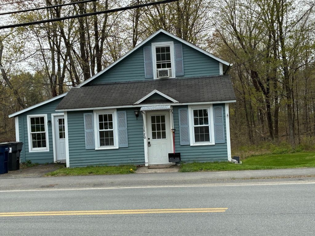 20 Bridge, Amherst, MA 01002