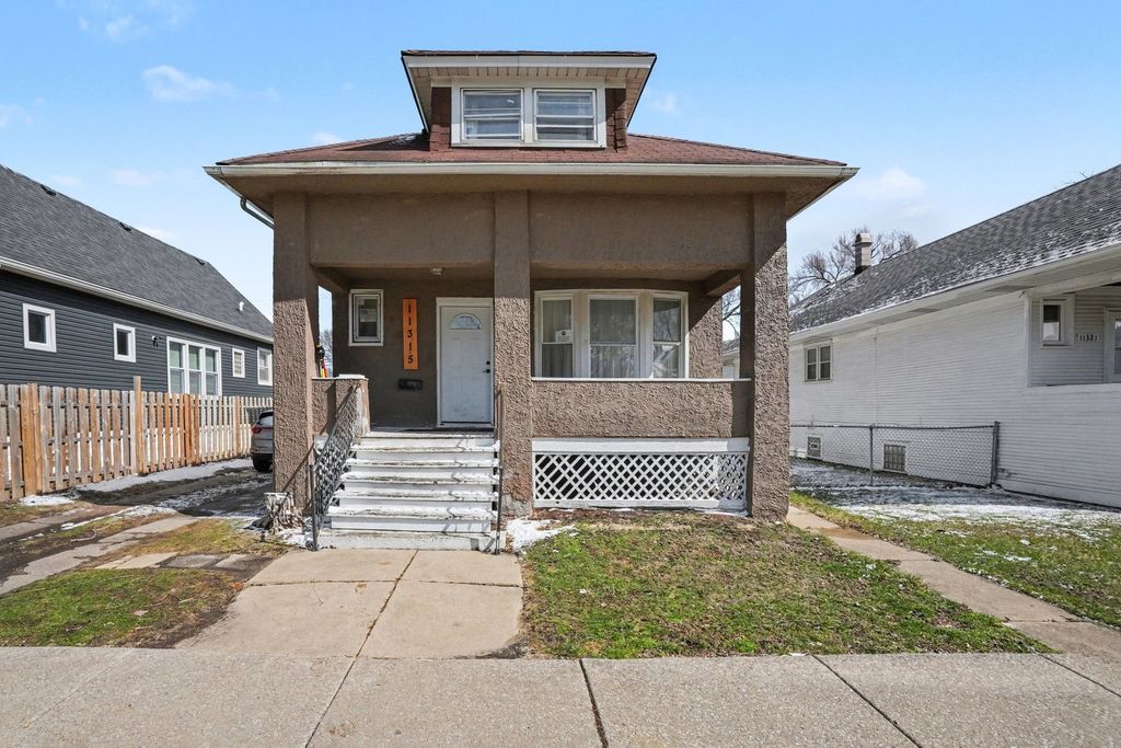 11315 S Stewart Avenue, Chicago, IL 60628