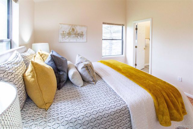 2521 Country Village Court, Ann Arbor, MI 48103