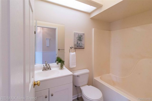 2521 Country Village Court, Ann Arbor, MI 48103
