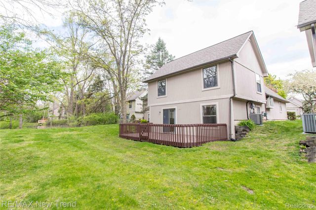 2521 Country Village Court, Ann Arbor, MI 48103
