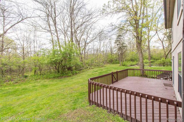 2521 Country Village Court, Ann Arbor, MI 48103