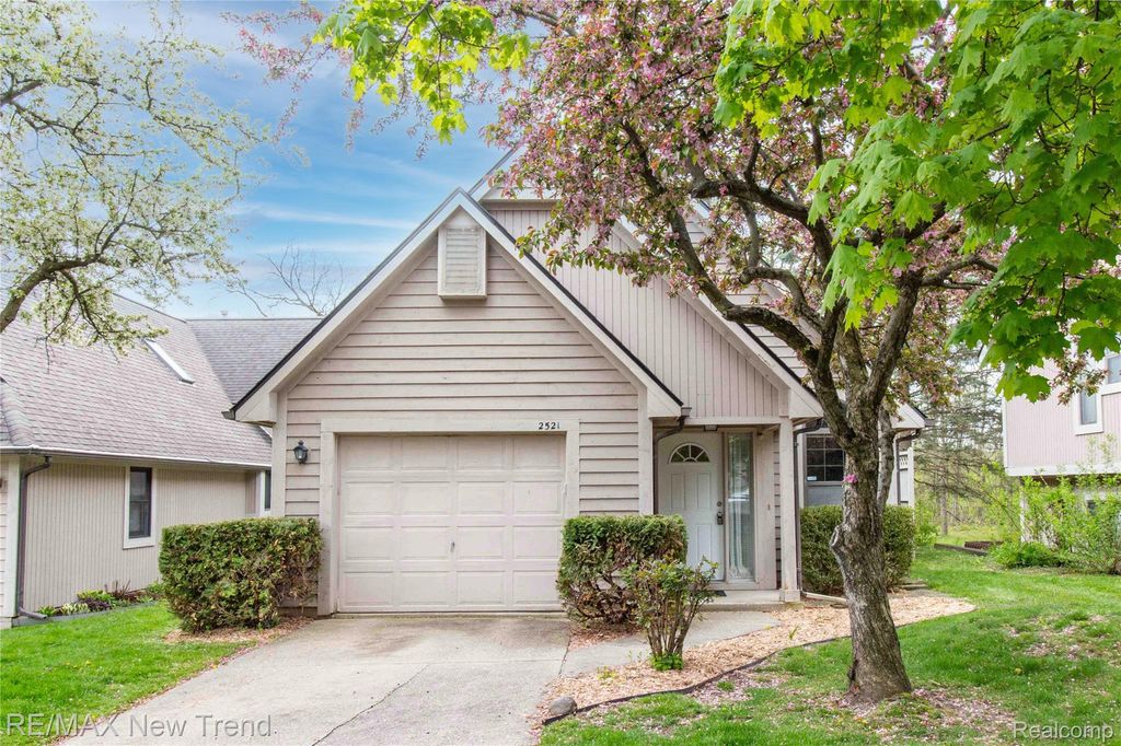 2521 Country Village Court, Ann Arbor, MI 48103