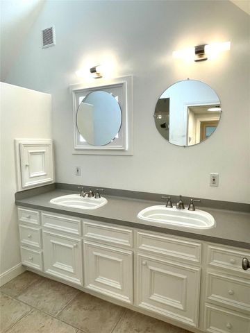 4334 Jefferson Street Street, Houston, TX 77023