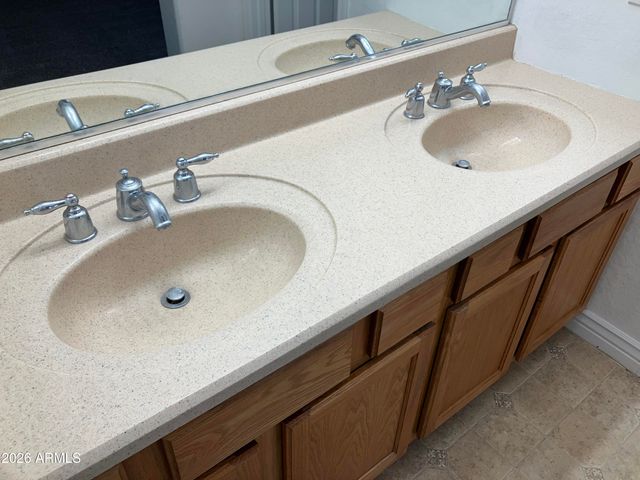 7392 W TIERRA BUENA Lane, Peoria, AZ 85382
