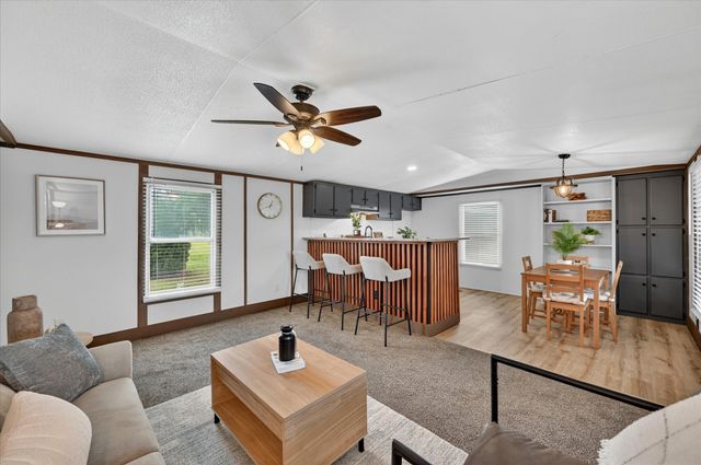 6513 Arbor Vine Trail, Joshua, TX 76058