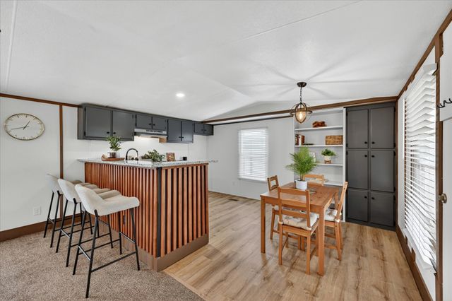 6513 Arbor Vine Trail, Joshua, TX 76058