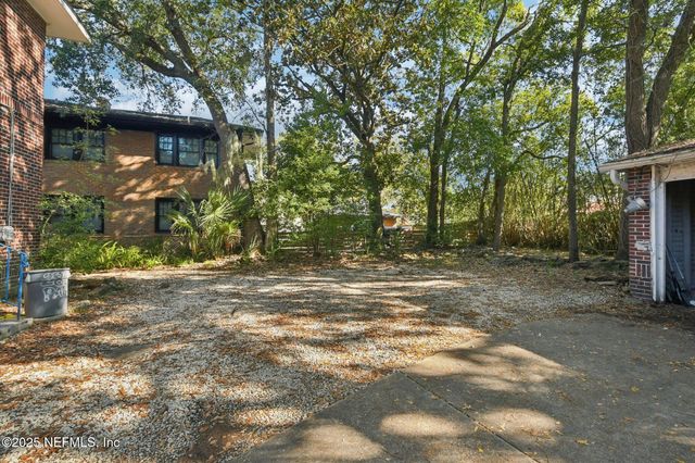 2834 PARK Street, Jacksonville, FL 32205