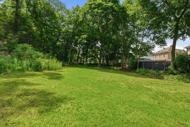 5 Bulfinch Rd, Lynn, MA 01902