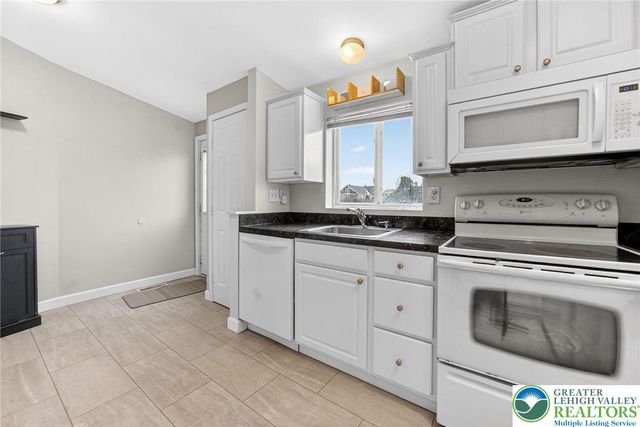 1127 Oak Street, Coplay Boro, PA 18037