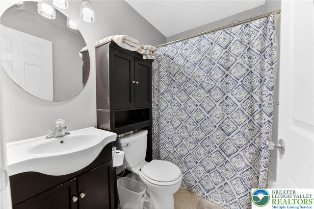 1127 Oak Street, Coplay Boro, PA 18037