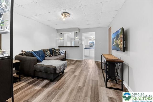 1127 Oak Street, Coplay Boro, PA 18037