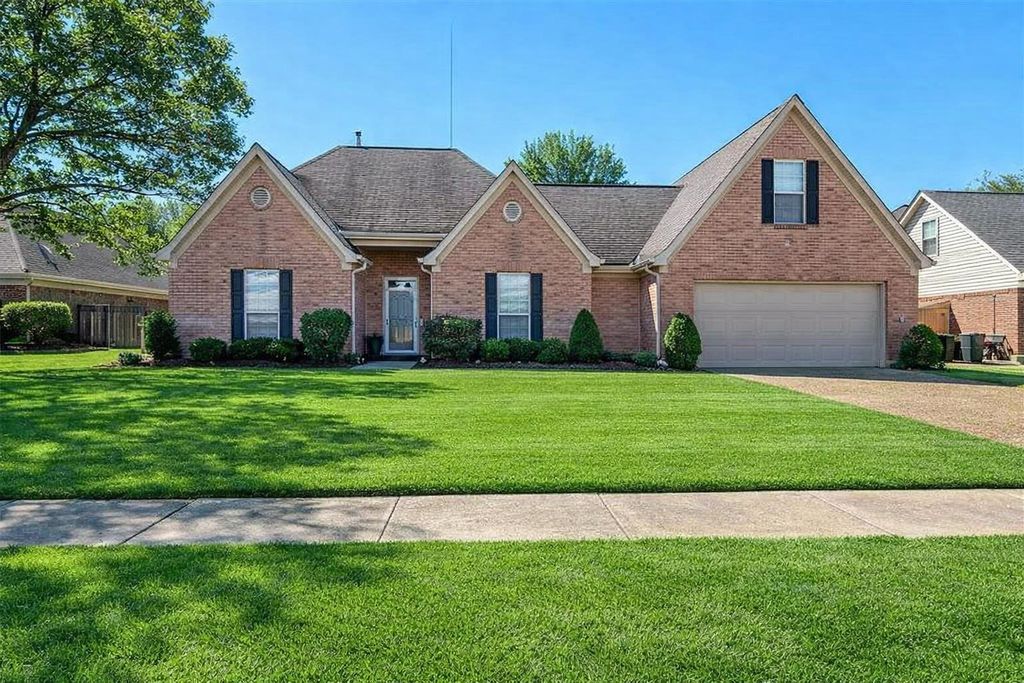 7423 TINA CV, Bartlett, TN 38133