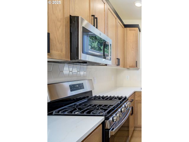 3233 E PROVINCE Ct, Newberg, OR 97132