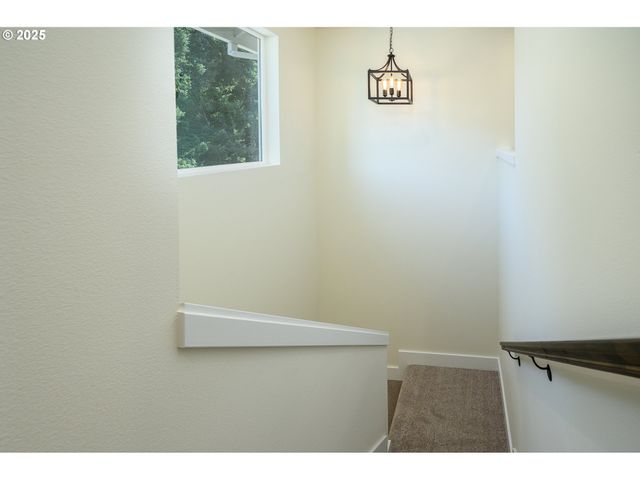 3233 E PROVINCE Ct, Newberg, OR 97132