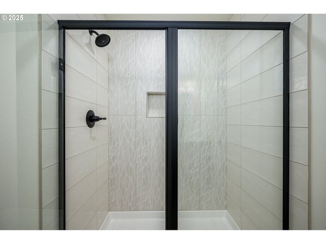 3233 E PROVINCE Ct, Newberg, OR 97132