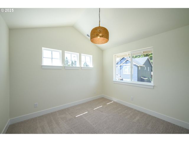 3233 E PROVINCE Ct, Newberg, OR 97132