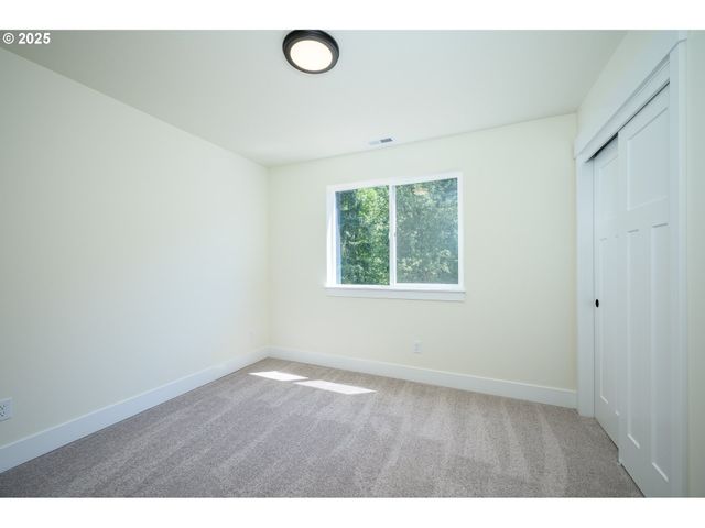 3233 E PROVINCE Ct, Newberg, OR 97132