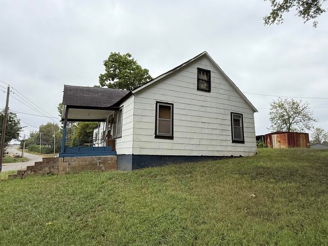 1508 W Pyburn, Pocahontas, AR 72455