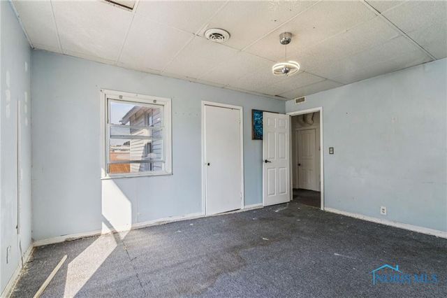 128 Harrington Avenue, Findlay, OH 45840