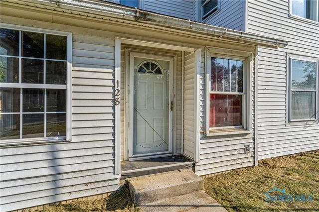 128 Harrington Avenue, Findlay, OH 45840