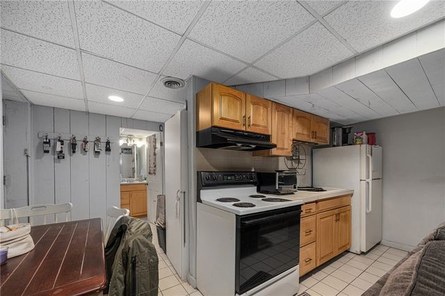 75 Larch Street, Pawtucket, RI 02860