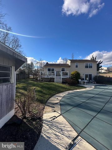 3502 PARK FALLS DR, Baltimore, MD 21236