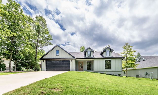 9 Romine Lane, Bella Vista, AR 72715