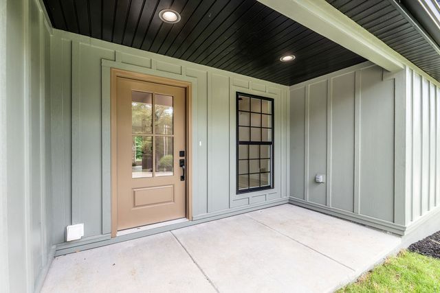 9 Romine Lane, Bella Vista, AR 72715