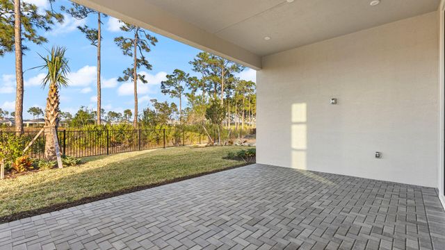 9695 St Germain Drive, Palm Beach Gardens, FL 33412