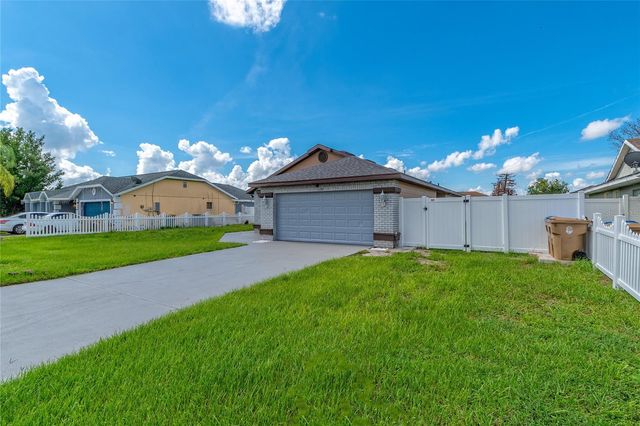 166 ALAMEDA DRIVE, Kissimmee, FL 34743
