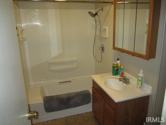 1009 Geyer Avenue, Mishawaka, IN 46544