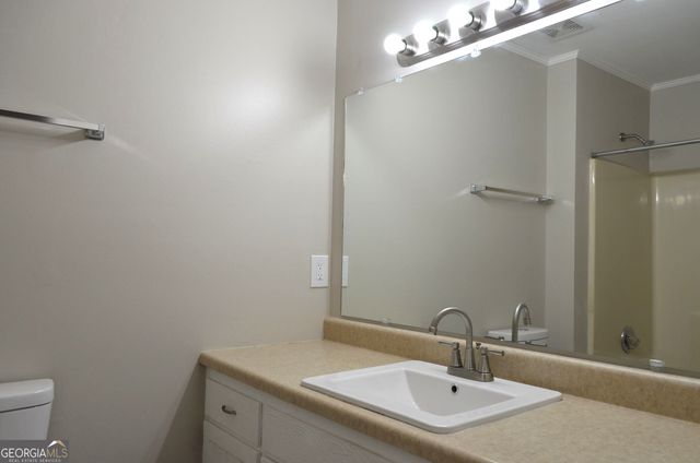 1136 S Confederate Drive, Macon, GA 31220