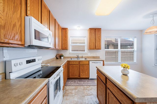 4023 Chinkapin Oak, San Antonio, TX 78223