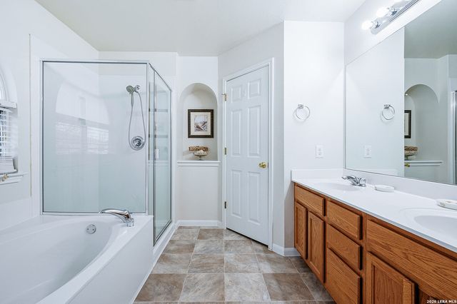 4023 Chinkapin Oak, San Antonio, TX 78223