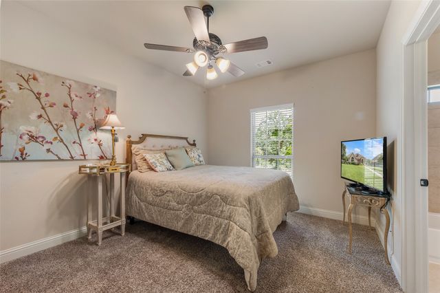 508 Ambergate Drive, Shady Shores, TX 76208