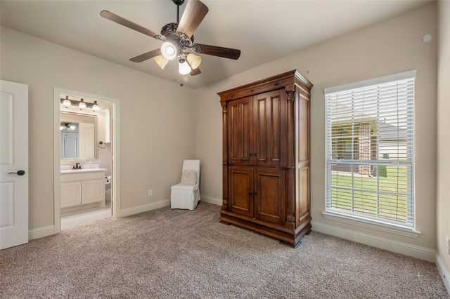 508 Ambergate Drive, Shady Shores, TX 76208