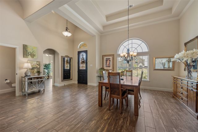 508 Ambergate Drive, Shady Shores, TX 76208