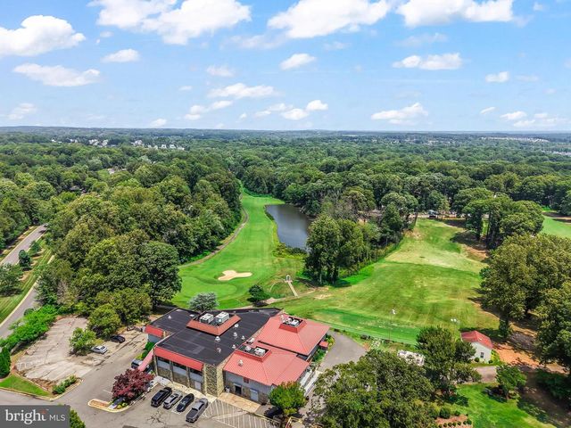 16008 FAIRWAY DR, Dumfries, VA 22025