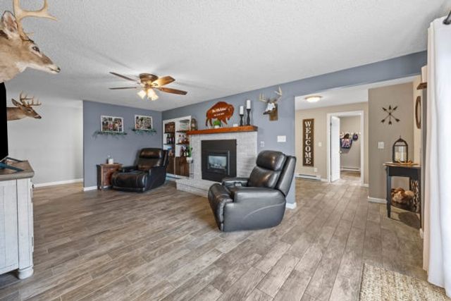 11046 W Scott Road, Ridgeway, NY 14103