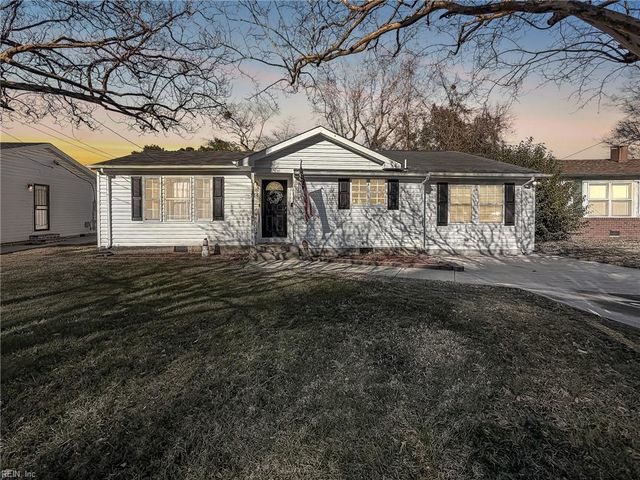 566 River Creek RD, Chesapeake, VA 23320