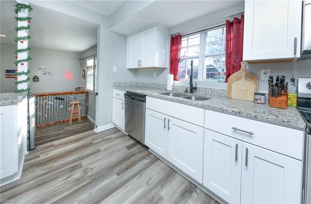 566 River Creek RD, Chesapeake, VA 23320