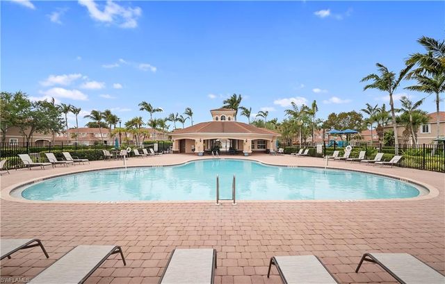 9648 Roundstone CIR, Fort Myers, FL 33967