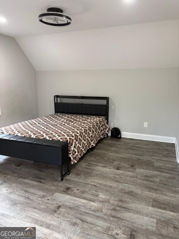 606 Old River Road, Cornelia, GA 30531
