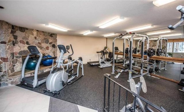 3590 Blue Jay Way 206, Eagan, MN 55123