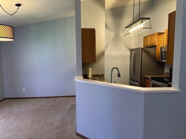 3590 Blue Jay Way 206, Eagan, MN 55123